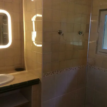 Domaine De Hongrie Ногаро