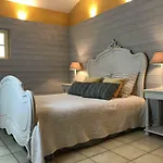 Domaine De Hongrie Bed & Breakfast