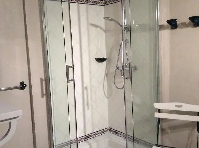 Domaine De Hongrie Bed & Breakfast